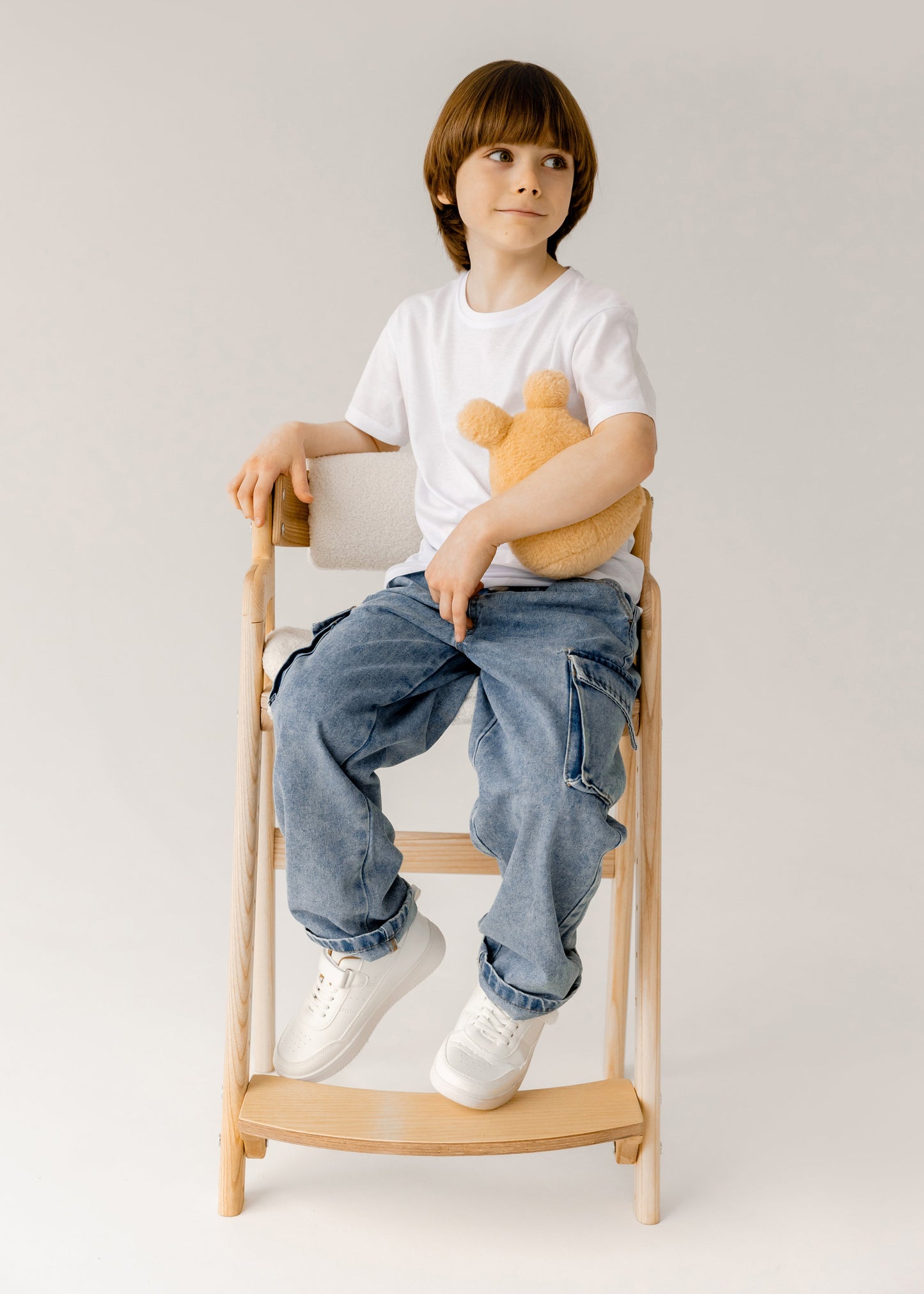 Growing wooden chair for kids