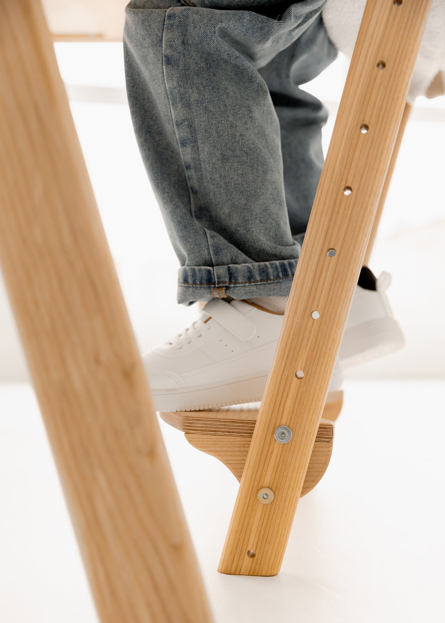 Growing wooden chair for kids